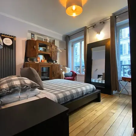 منزل للإقامة Live Like A Parisian In Our Spare Bdr